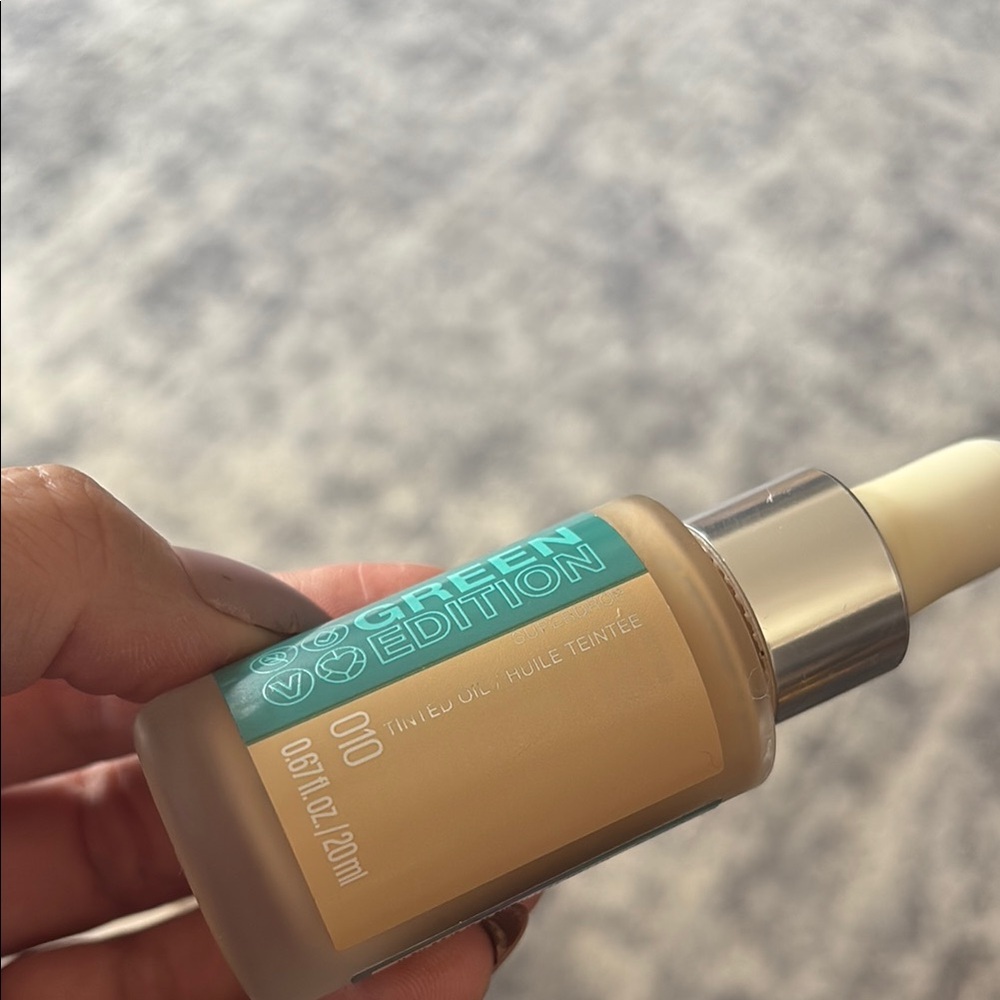 Maybelline Green Edition Tinted Oil - Tan